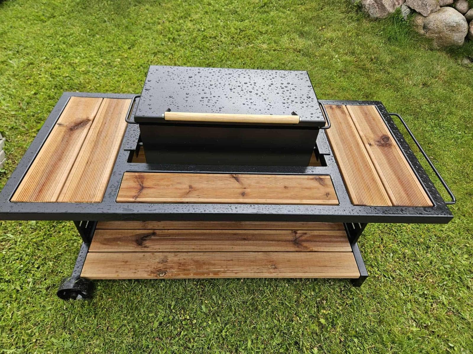 Grill lauaraamiga - Image 2